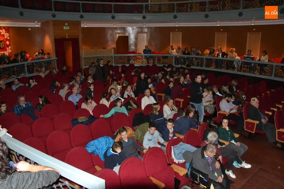 Foto 11 - Tarde m&aacute;gica en el Teatro de la mano de Kiko Pastur  