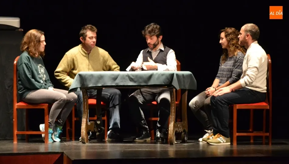 Tarde mágica en el Teatro de la mano de Kiko Pastur  