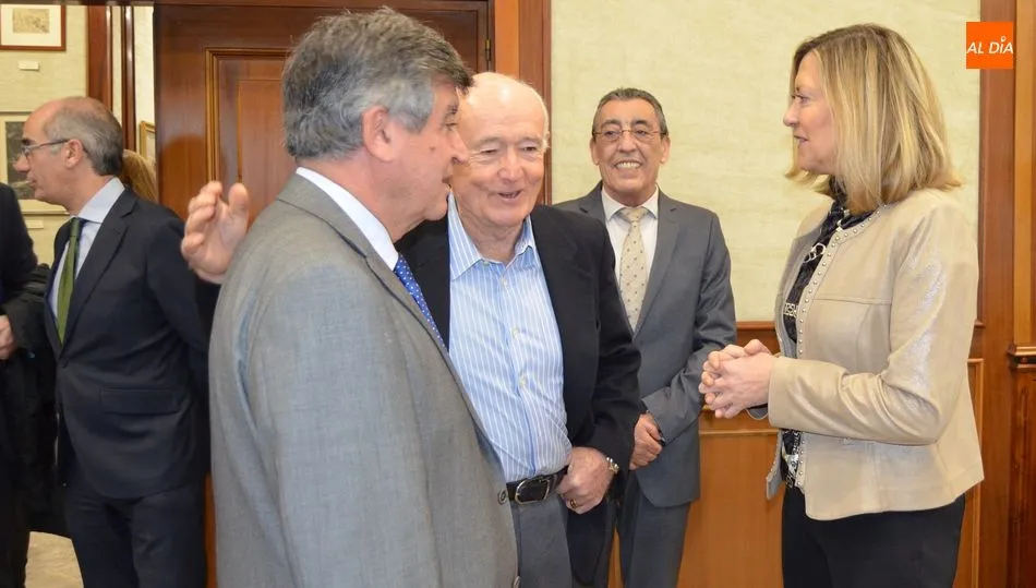 Visita de Pilar del Olmo para anunciar en Béjar el Plan de Reindustrialización