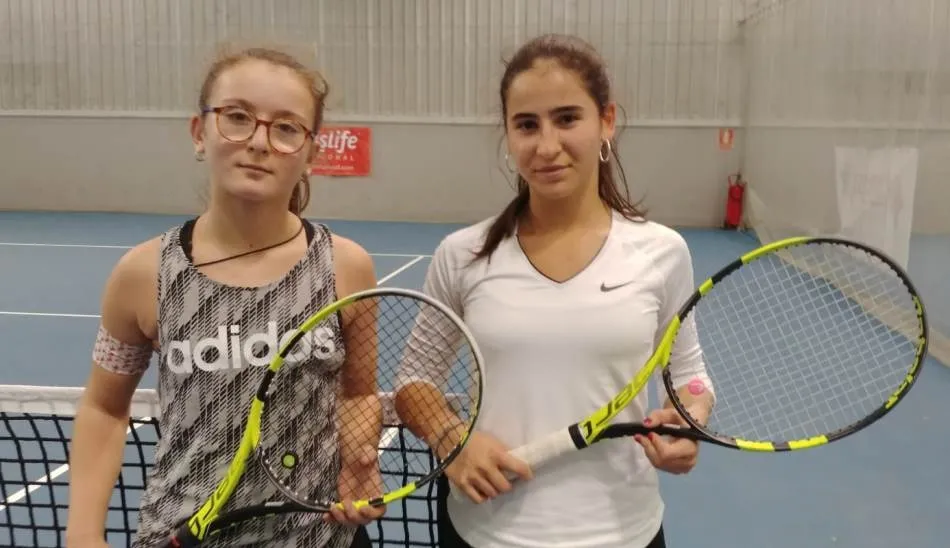 Foto 3 - Carolina Benito se adjudica el Master Tennislife de Valladolid en categor&iacute;a Alev&iacute;n  