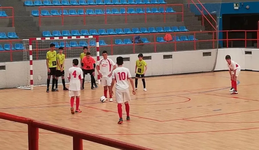 Juveniles y cadetes del III Columnas golean en La Alamedilla al FS San José  