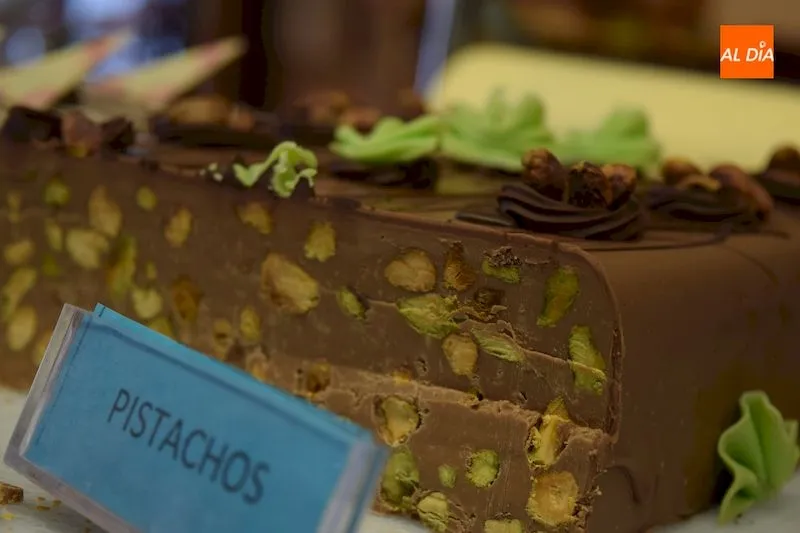 Foto 8 - Pasteler&iacute;as La Teresiana lanza al mercado dos nuevos turrones por Navidad