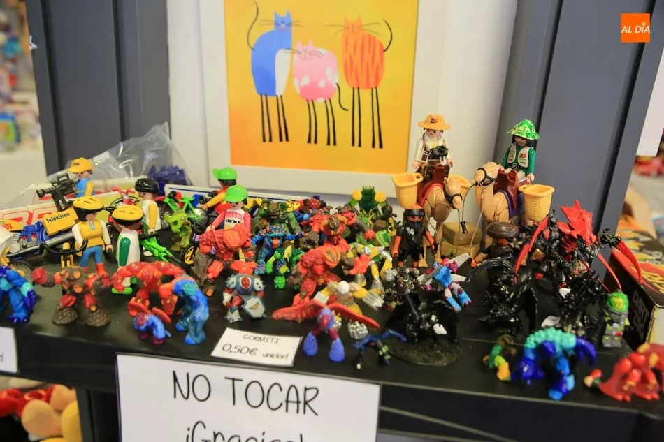 Foto 4 - El mercadillo solidario de Pyfano abre sus puertas hasta el 19 de diciembre