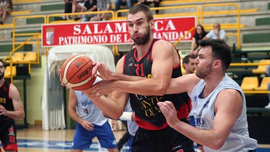 Viktors Iljins, en un partido.