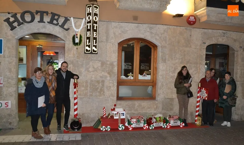 El Jurado del Concurso de Decoración de Calles completa la visita a las zonas apuntadas  