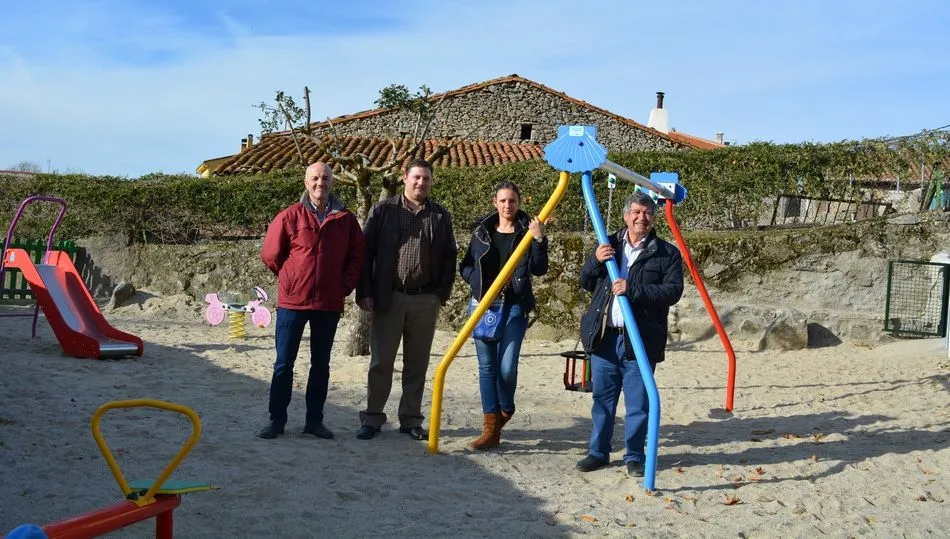 Nuevo parque infantil de Fuentebuena