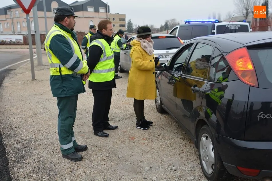 Foto 5 - Cada d&iacute;a de esta semana se realizan 350 pruebas de consumo de drogas y alcohol por los conductores