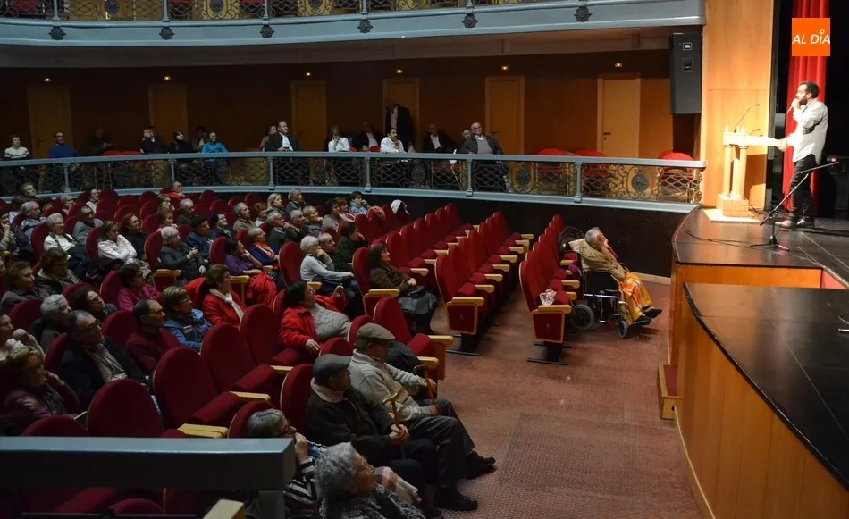 Foto 11 - Cruz Roja congrega a m&aacute;s de 100 personas en su Encuentro Anual de Mayores  
