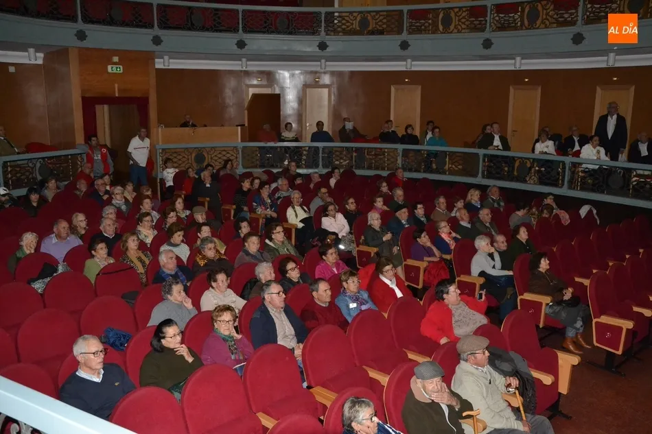 Foto 9 - Cruz Roja congrega a m&aacute;s de 100 personas en su Encuentro Anual de Mayores  