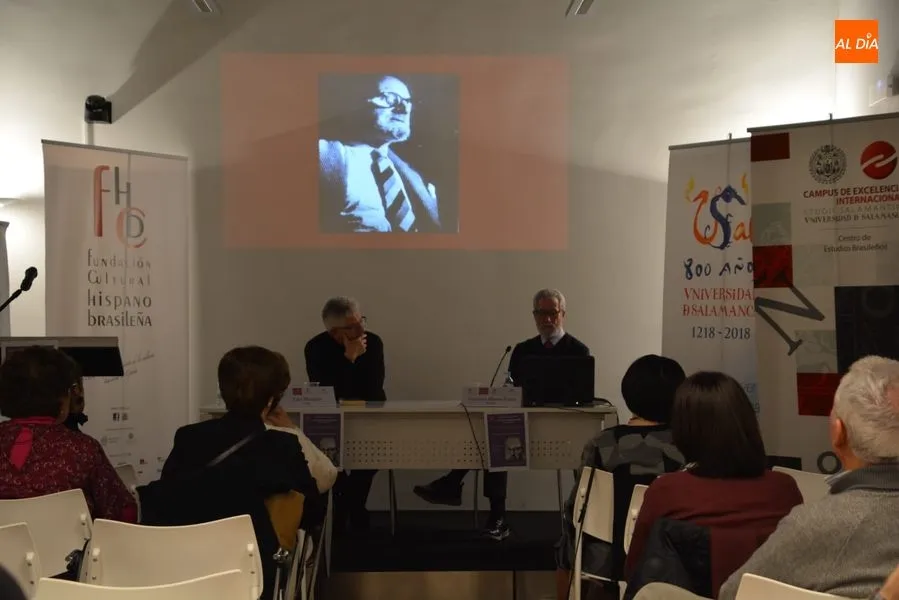 Foto 4 - Varios poetas&nbsp;recuerdan la obra de Le&oacute;n Felipe  