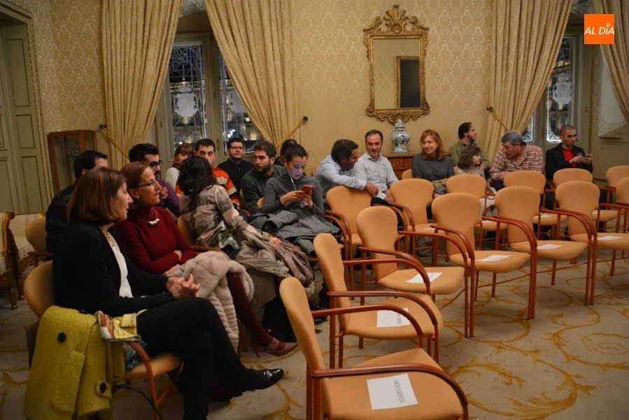 Foto 2 - El Ayuntamiento reconoce a 15 nuevos &lsquo;embajadores&rsquo; por organizar&nbsp; importantes congresos en...