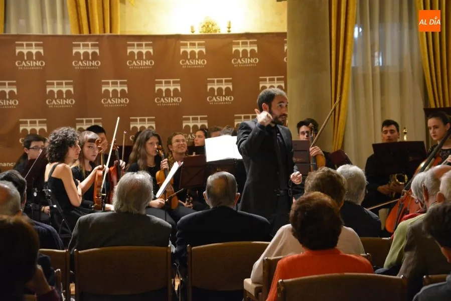 Foto 4 - La&nbsp;Joven Orquesta Sinf&oacute;nica &lsquo;Antonio Machado&rsquo; se luce en el Casino  