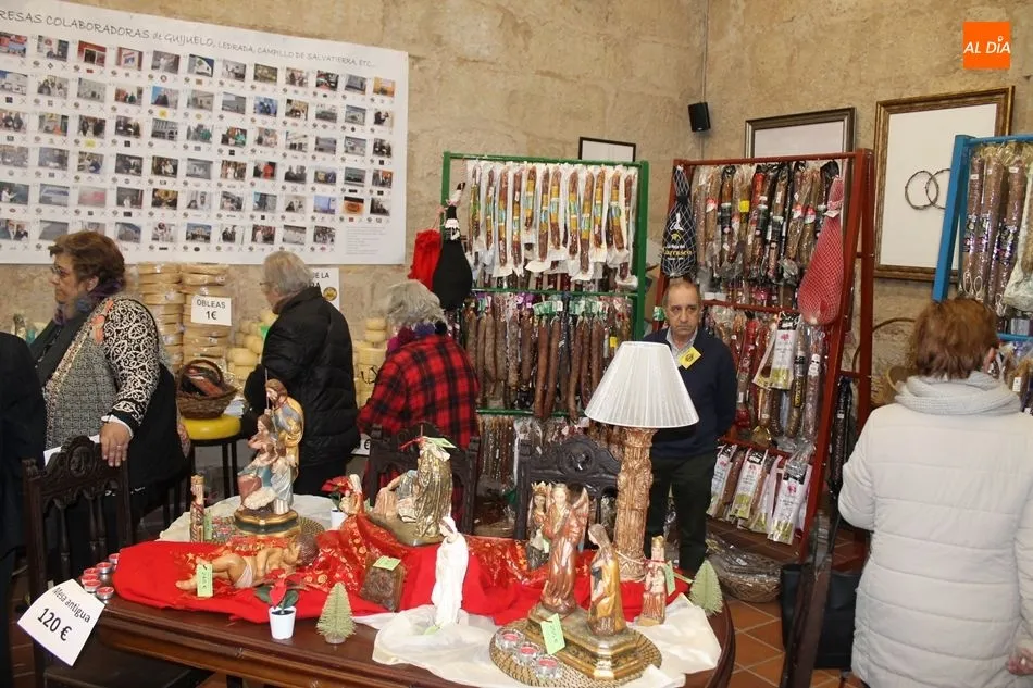 Foto 10 - El Rastrillo del Comedor de los Pobres para ayudar a los m&aacute;s necesitados