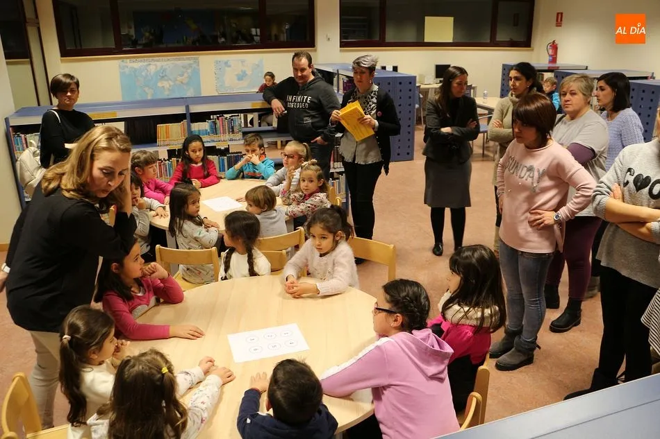Foto 8 - La lectura en braille protagoniza la &uacute;ltima jornada del programa &lsquo;Sensibil&iacute;zate&rsquo;