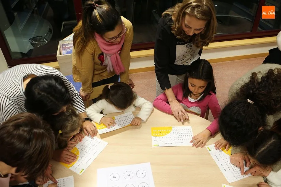 Foto 3 - La lectura en braille protagoniza la &uacute;ltima jornada del programa &lsquo;Sensibil&iacute;zate&rsquo;