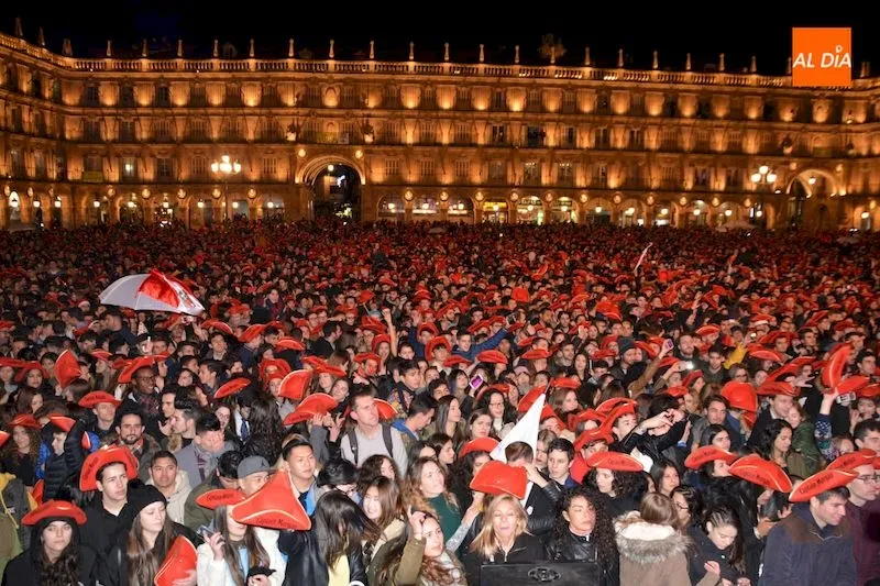 Foto 5 - Arkano, Juanjo Mart&iacute;n y mucho m&aacute;s artistas ponen la nota musical al Fin de A&ntilde;o Universitario