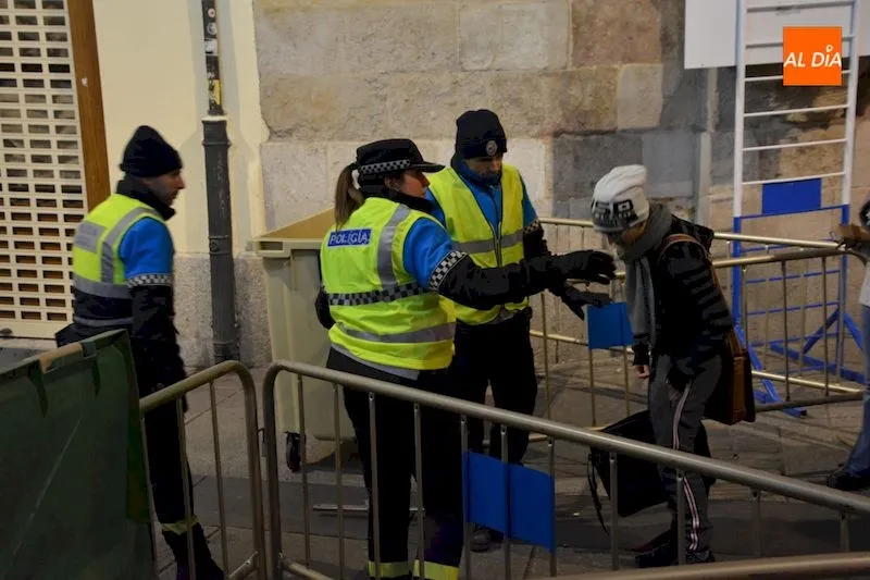 Foto 4 - La Polic&iacute;a Local despliega un amplio operativo de seguridad y vigilancia