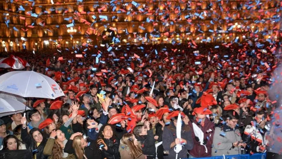 Estallido de confetis