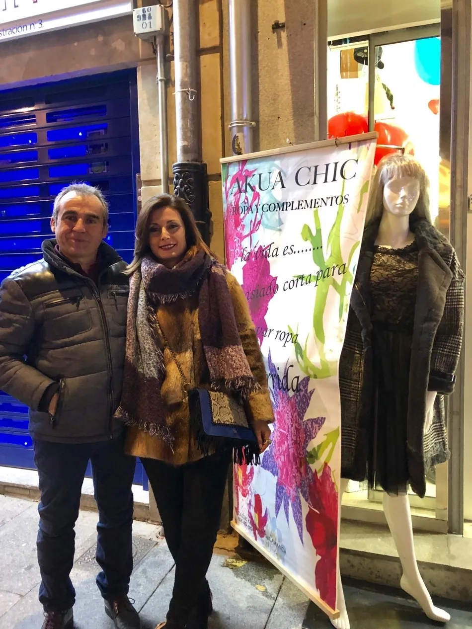 Foto 9 - &Eacute;xito en la inauguraci&oacute;n de la nueva tienda de Akua Chic  
