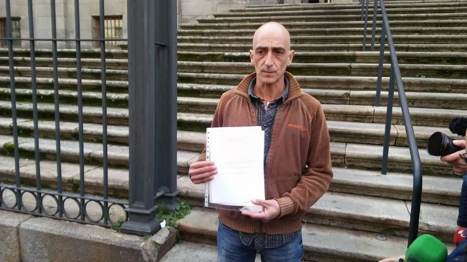 Respecto a aquellos que han tratado de acusarlo de buscar una compensación económica destapando la situación de abusos vividos, Paz es contundente: no hay dinero que pague una vida destrozada