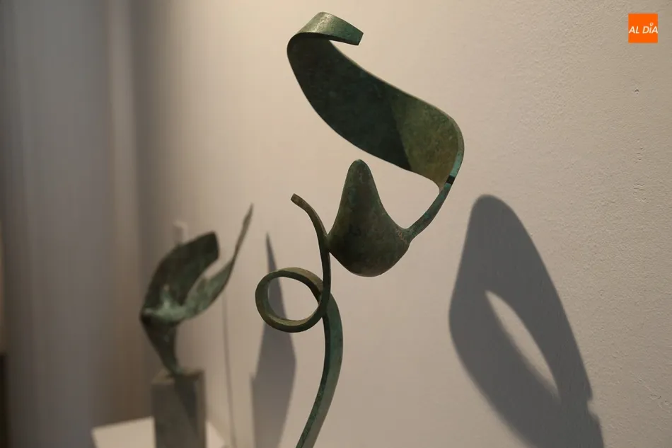 Foto 7 - Las creaciones del escultor Ignacio Villar se exponen en la sala de La Salina
