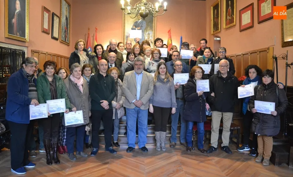 Entregados los diplomas de los cursos de informática, que han contado con 67 alumnos  