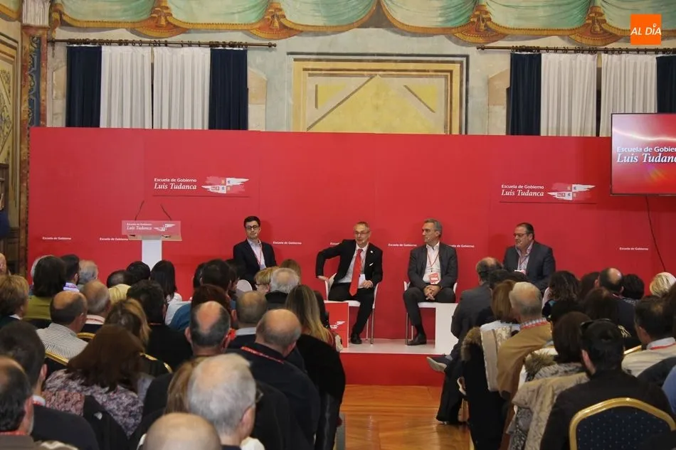 Foto 3 - &ldquo;Vamos a responder a esas derechas que ahora pretenden incluir el barro en el debate&rdquo;