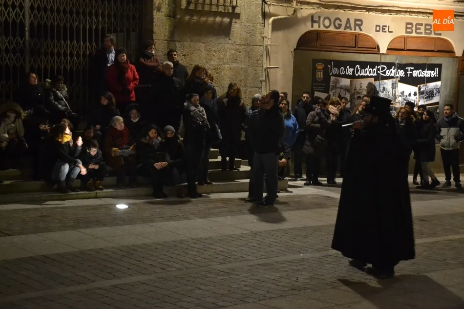 Foto 6 - La Ruta de los Malditos cierra una etapa ante un centenar de personas  