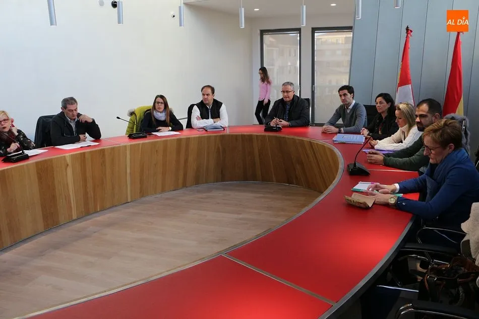 La sesión trató asuntos rutinarios de la villa