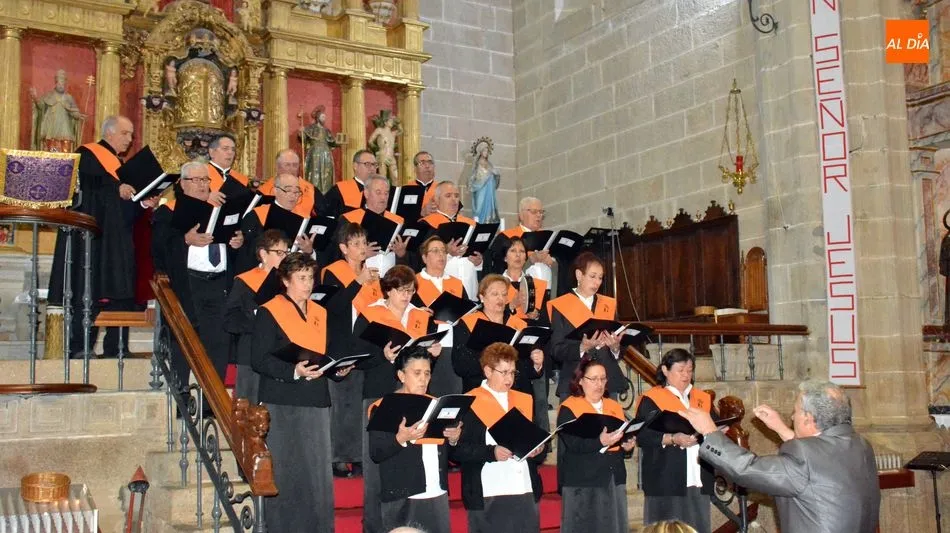 Foto 10 - Villancicos populares de Espa&ntilde;a e Iberoam&eacute;rica en el Concierto de Navidad de Lumbrales