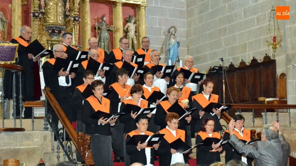 Foto 8 - Villancicos populares de Espa&ntilde;a e Iberoam&eacute;rica en el Concierto de Navidad de Lumbrales