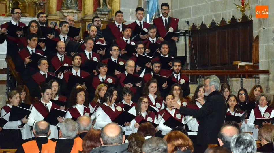 Foto 6 - Villancicos populares de Espa&ntilde;a e Iberoam&eacute;rica en el Concierto de Navidad de Lumbrales