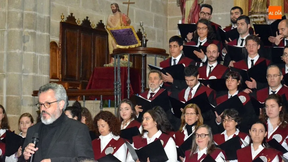 Foto 3 - Villancicos populares de Espa&ntilde;a e Iberoam&eacute;rica en el Concierto de Navidad de Lumbrales
