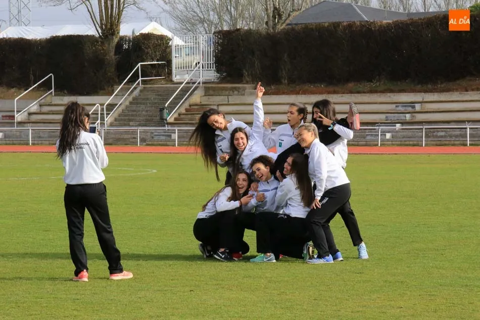 Foto 7 - El Club Caja Rural Atl&eacute;tico de Salamanca presenta su escuela de atletismo para la nueva temporada