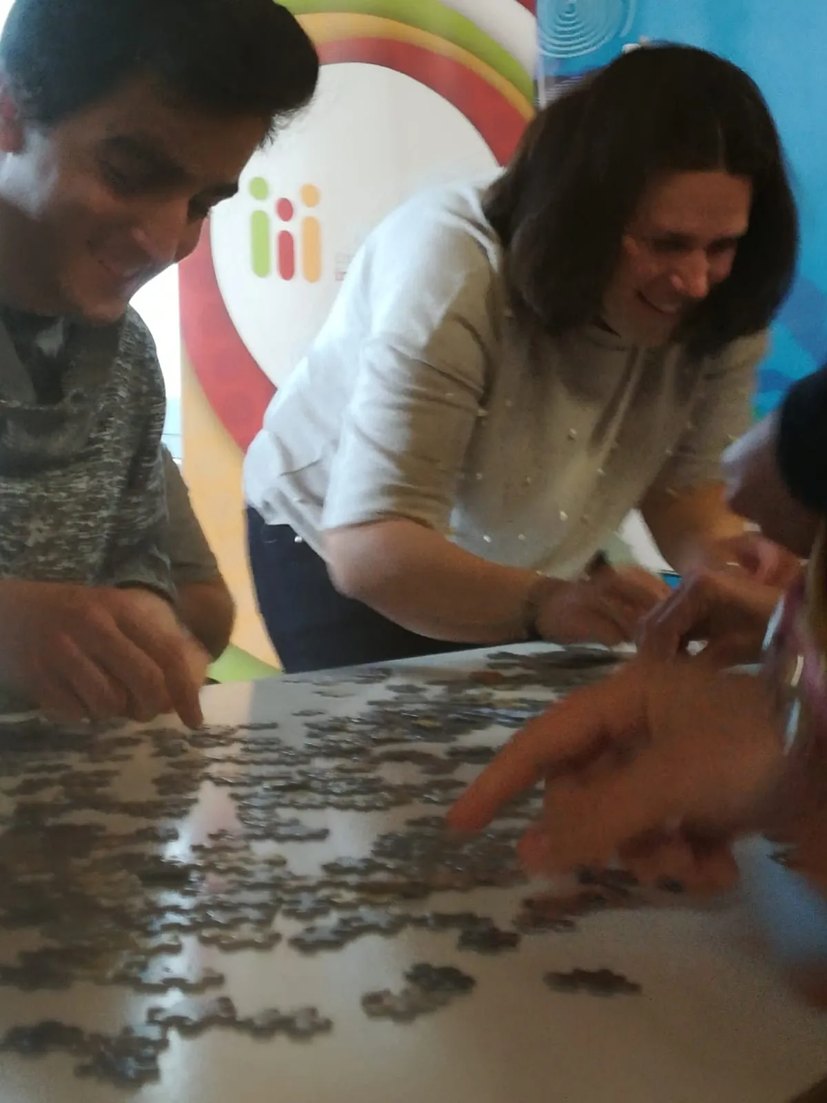 Foto 4 - Ciudad Rodrigo debuta en el Concurso Provincial de Puzzles  
