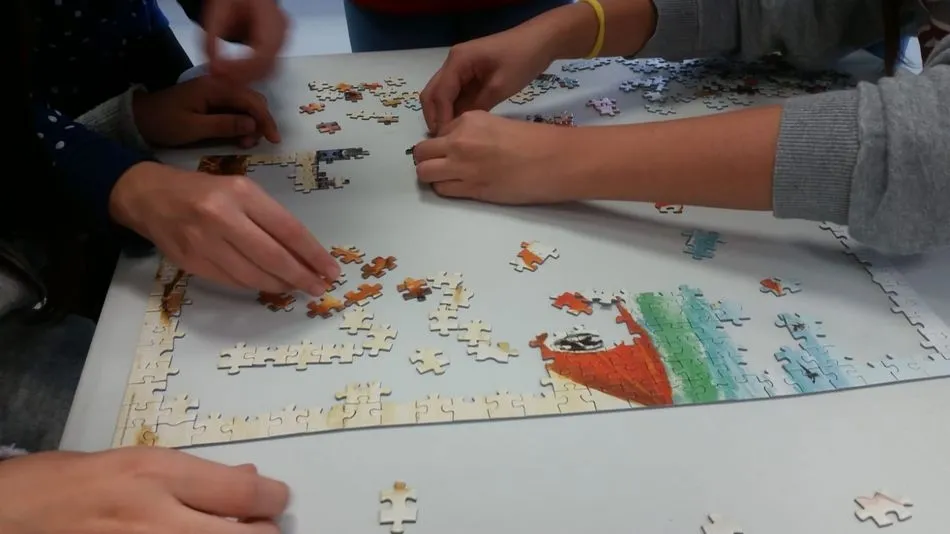 Foto 4 - El equipo de j&oacute;venes de Pedrosillo de Alba vuelve a ganar el Concurso Provincial de Puzzles  