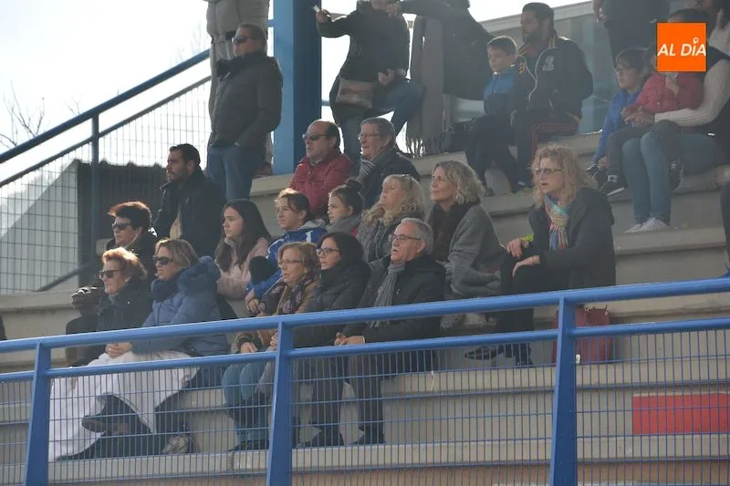 Foto 11 - Resultados, clasificaciones e im&aacute;genes del f&uacute;tbol base provincial