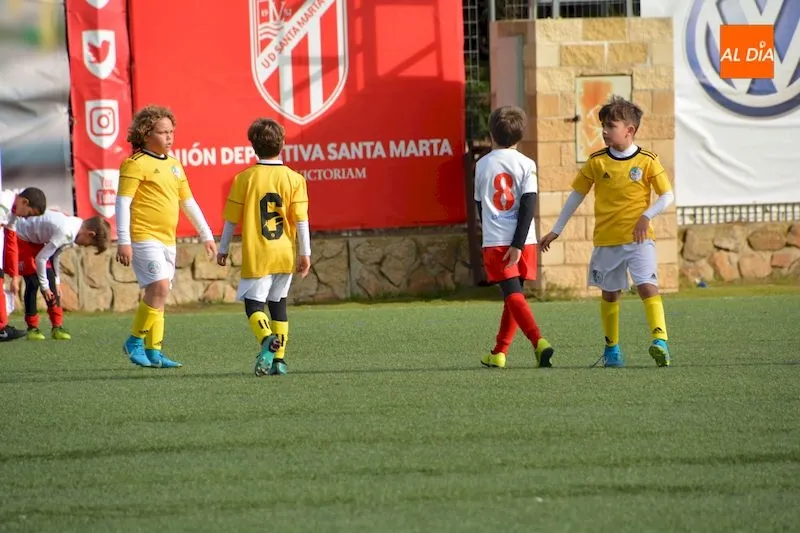 Foto 2 - Resultados, clasificaciones e im&aacute;genes del f&uacute;tbol base provincial