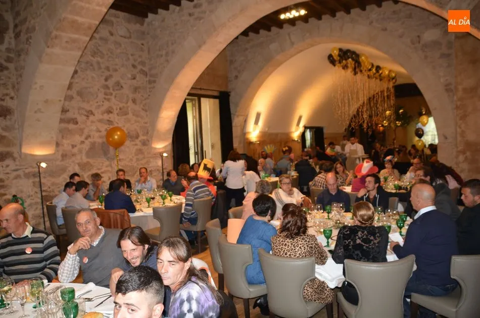 Foto 3 - Comida de Navidad del Grupo Piszolla