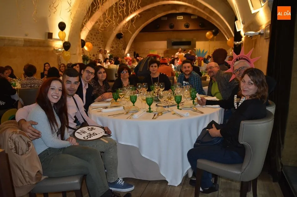 Foto 2 - Comida de Navidad del Grupo Piszolla