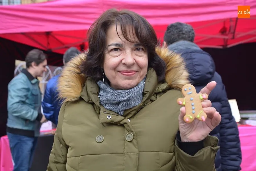 Foto 5 - Un Mercadillo Solidario Infantil alegra&nbsp;la ma&ntilde;ana del domingo en la&nbsp;Plaza del Oeste &nbsp;&nbsp;  