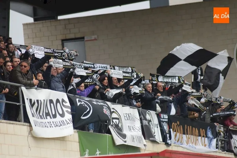 Foto 5 - Unionistas se hace grande ante el San Sebasti&aacute;n de los Reyes (1-2)