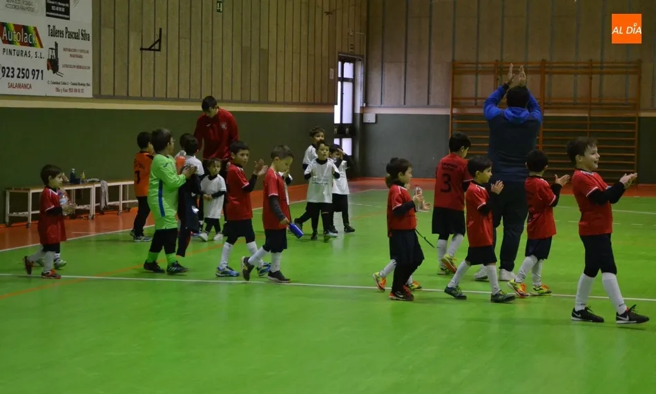 Foto 7 - Emocionante final de a&ntilde;o de la Liga de los m&aacute;s peques del III Columnas  