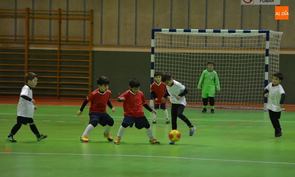 Foto 9 - Emocionante final de a&ntilde;o de la Liga de los m&aacute;s peques del III Columnas  