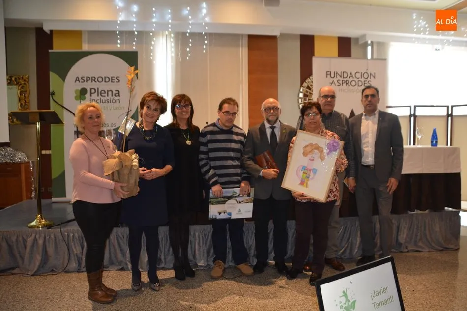 Foto 6 - Javier Tamarit Cuadrado recibe el premio Asprodes por su apoyo a las personas discapacitadas  