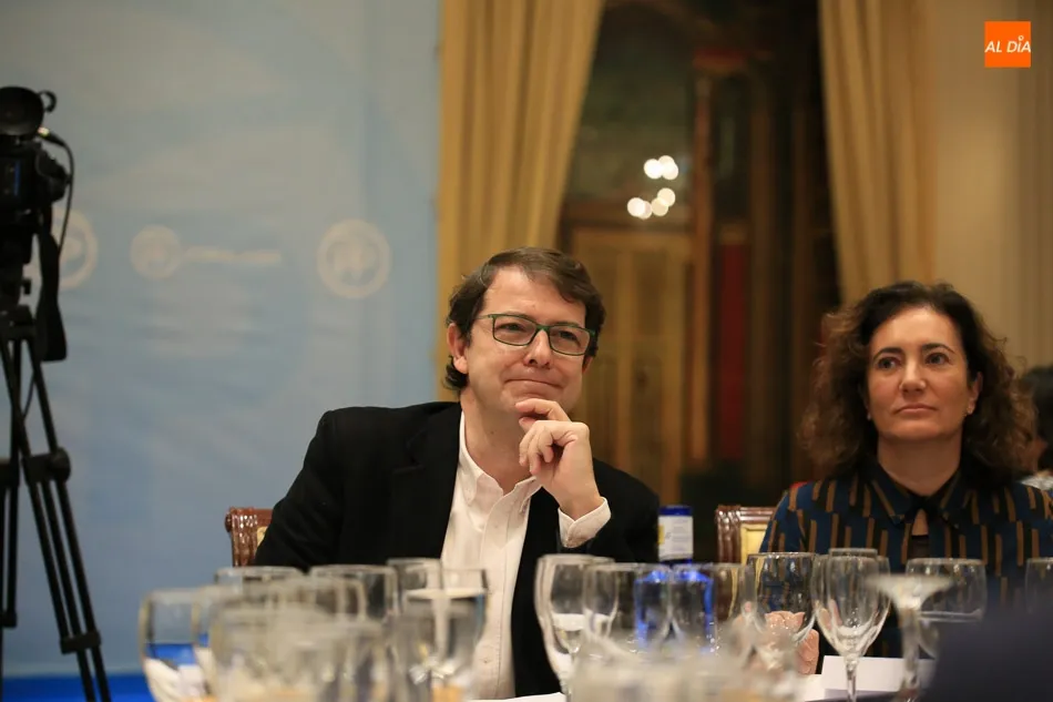 Foto 10 - El PP de Salamanca cierra filas alrededor de la figura&nbsp; de Ma&ntilde;ueco como presidente de Castilla y...