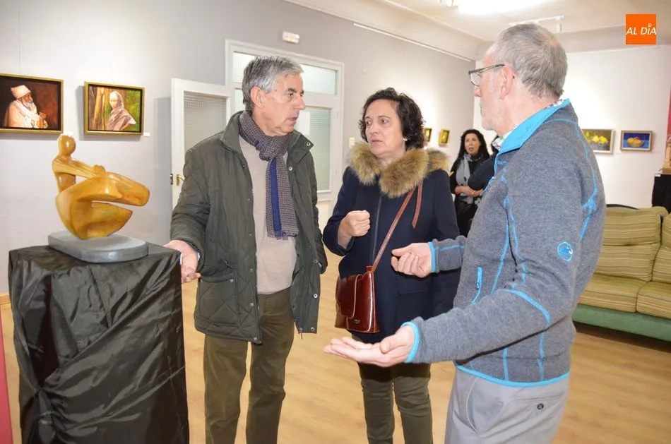 Foto 4 - M&aacute;s de un millar de personas refrendan el inter&eacute;s por las obras de M&ordf; Jes&uacute;s Garc&iacute;a y Juli&aacute;n...