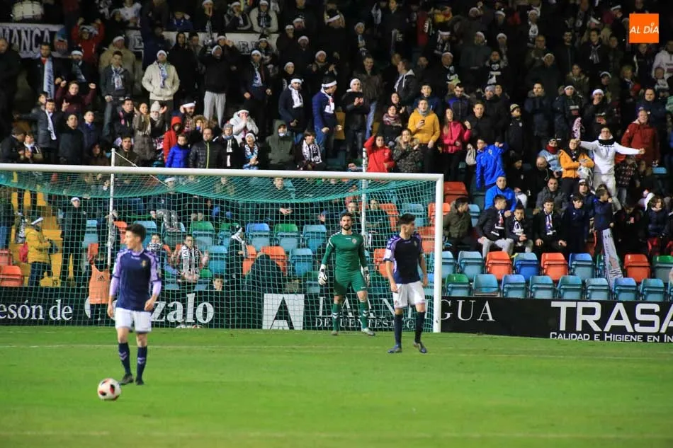 Foto 2 - Un Salamanca UDS muy rampl&oacute;n no puede pasar del empate ante el Real Valladolid &lsquo;B&rsquo; (0-0)  