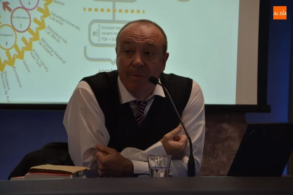 Foto 3 - Adri&aacute;n Vila busca el lado enigm&aacute;tico&nbsp;de las falsas apariencias en &lsquo;El canon oculto&rsquo;  