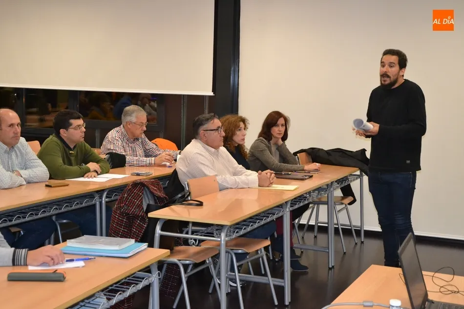 Foto 4 - Entidades jur&iacute;dicas mirobrigenses conocen c&oacute;mo funciona la Sede Electr&oacute;nica  
